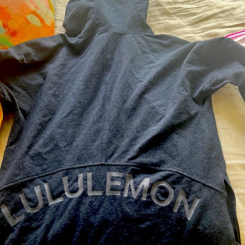 Lululemon Slim-Fit hoodie